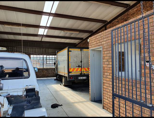 100M² MINI FACTORY TO LET IN ALRODE SOUTH